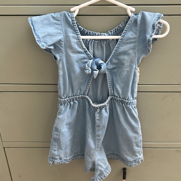 Toddler Girls One Piece Denim Romper size 18m - Picture 2 of 4